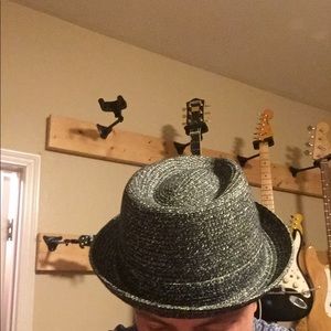 Meet your Posher, Todd